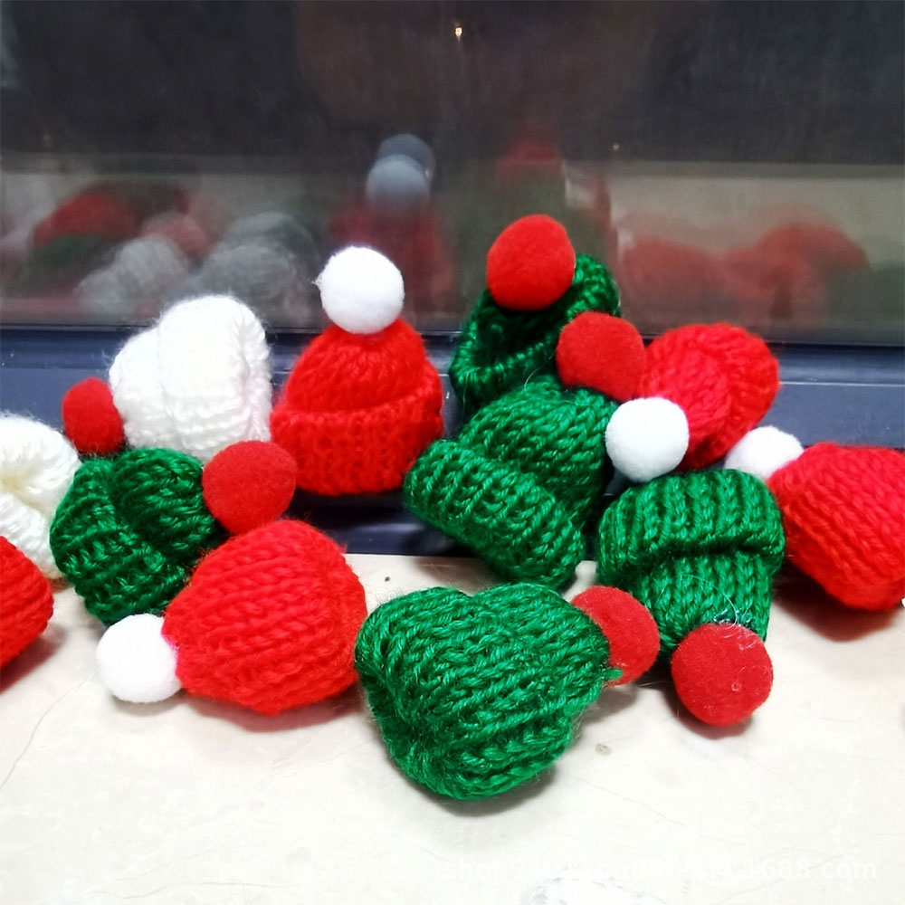 10 قطعة 3.5x5 سنتيمتر عيد المي - مراجعة Santa Hat Plush وسعره
