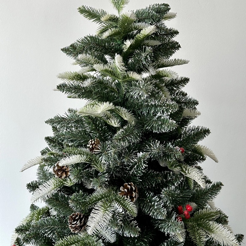 شجرة عيد الميلاد الاصطناعية عا - مراجعة Christmas Tree Artificial وسعره