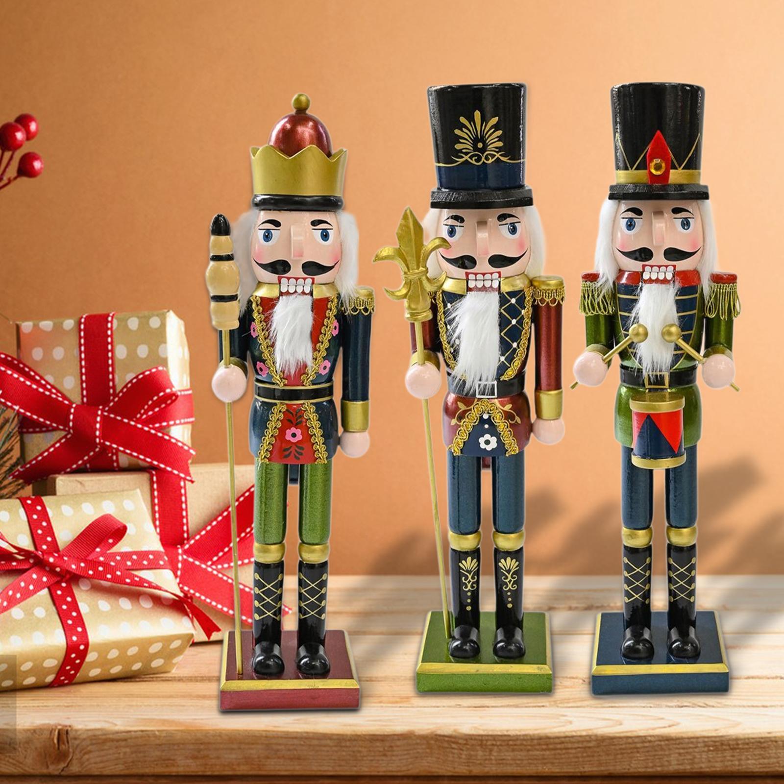 تمثال خشبي على شكل كسارة البند - مراجعة Nutcracker Figurine وسعره