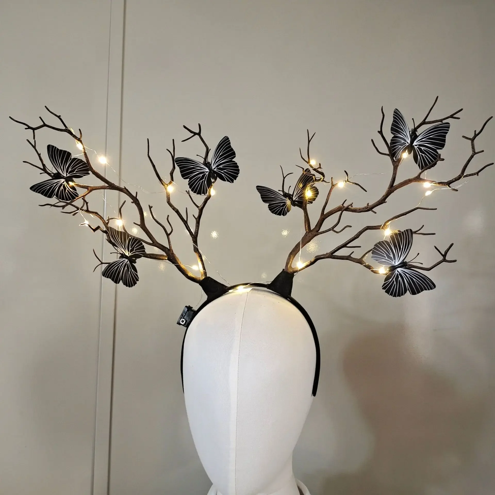 متوهجة قرون الرنة عقال للنساء  - مراجعة Reindeer Antlers Headband وسعره
