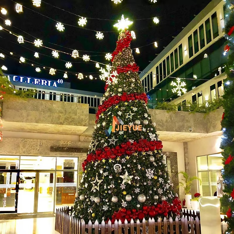 عالية الجودة العملاقة الزخرفية - مراجعة Christmas Tree Artificial وسعره