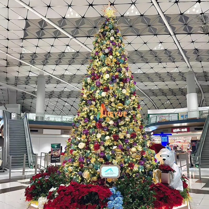 عالية الجودة العملاقة الزخرفية - مراجعة Christmas Tree Artificial وسعره