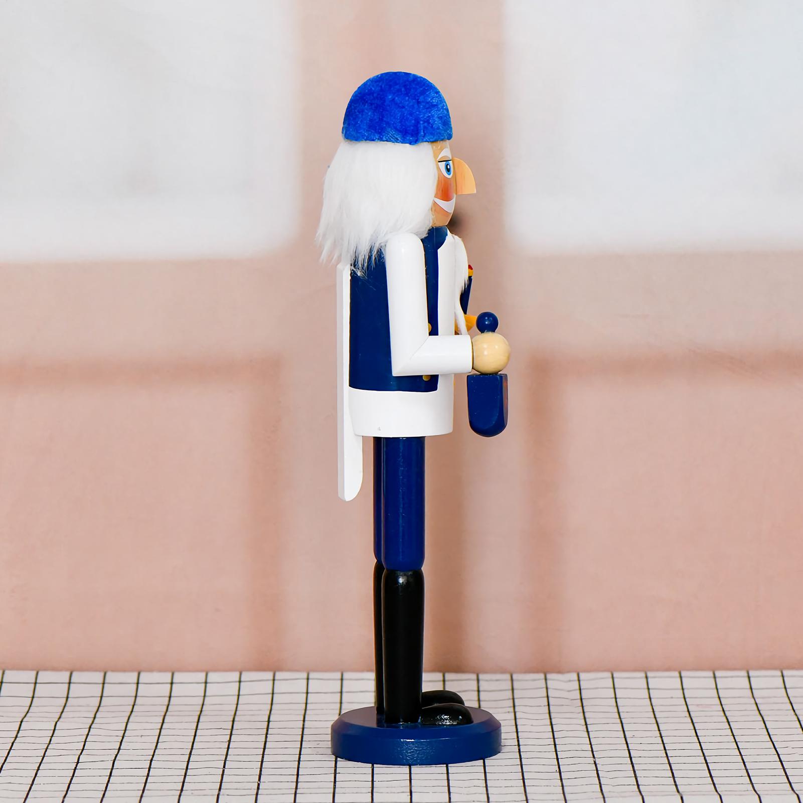 كسارة البندق زخرفة عيد الميلاد - مراجعة Nutcracker Figurine وسعره