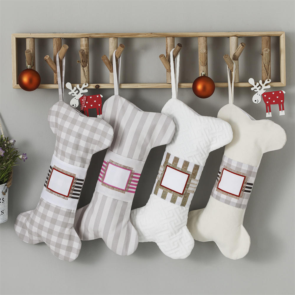 جوارب منقوشة للكريسماس للحيوان - مراجعة Christmas Stocking Hanging وسعره